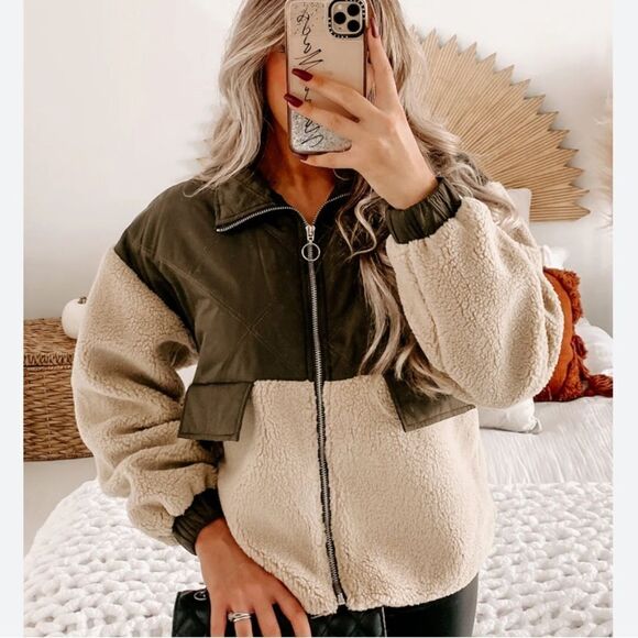 Lush Sherpa Zip Up Women’s Coat Jacket Olive Tan Size Medium - Picture 1 of 7